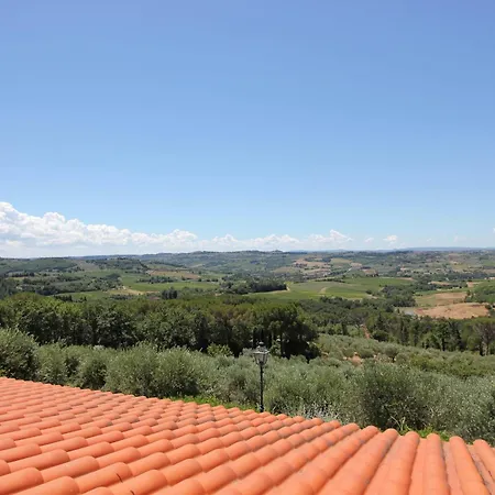 Poggio La Leona Apartment *